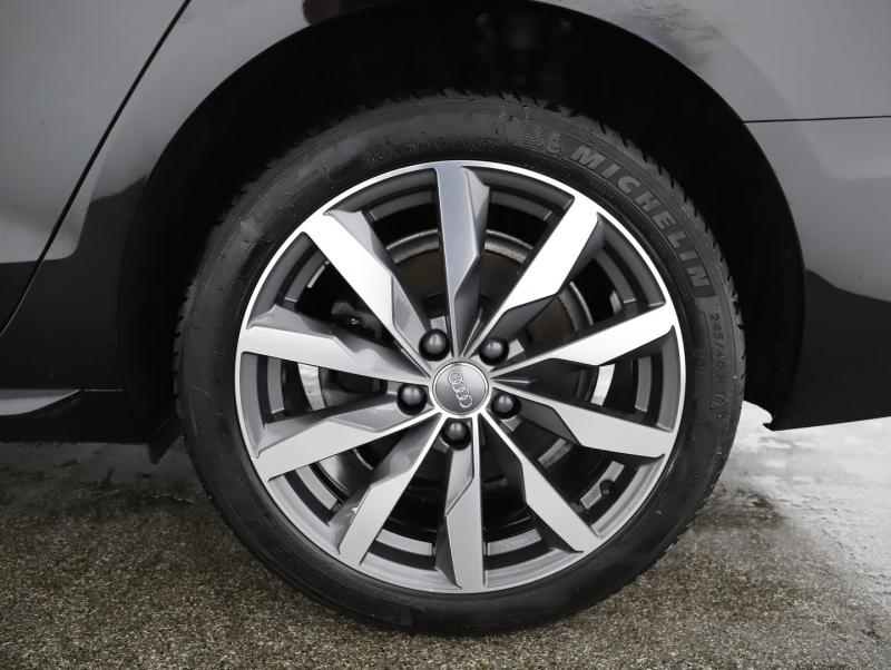 Audi A4 Limousine 40 TDI advanced