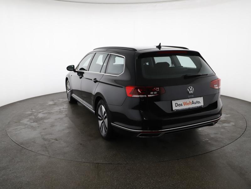 VW Passat GTE Variant