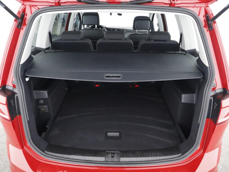 VW Touran Comfortline TDI SCR DSG