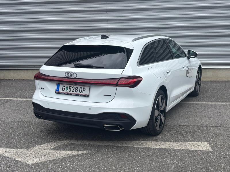 Audi A5 Avant e-hybrid quattro 220 kW