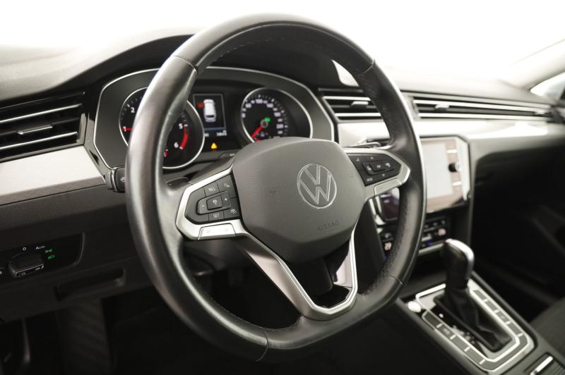 VW Passat Variant Business TDI DSG