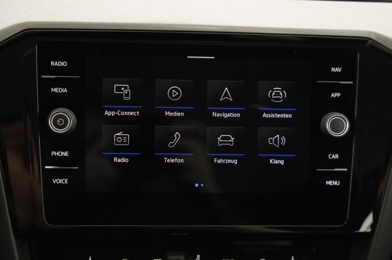 VW Passat Variant Business TDI DSG