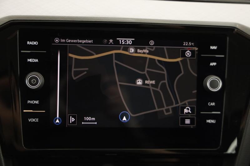 VW Passat Variant Business TDI DSG