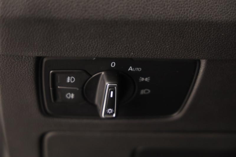 VW Passat Variant Business TDI DSG