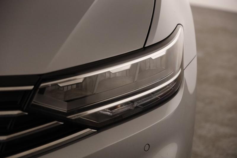 VW Passat Variant Business TDI DSG