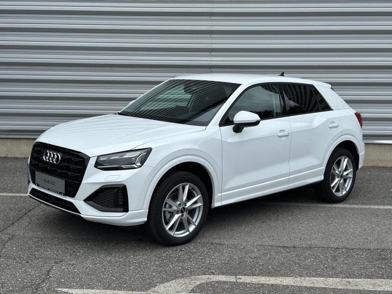 Audi Q2 30 TFSI admired