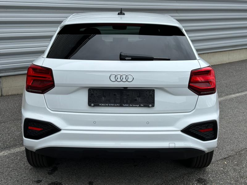 Audi Q2 30 TFSI admired