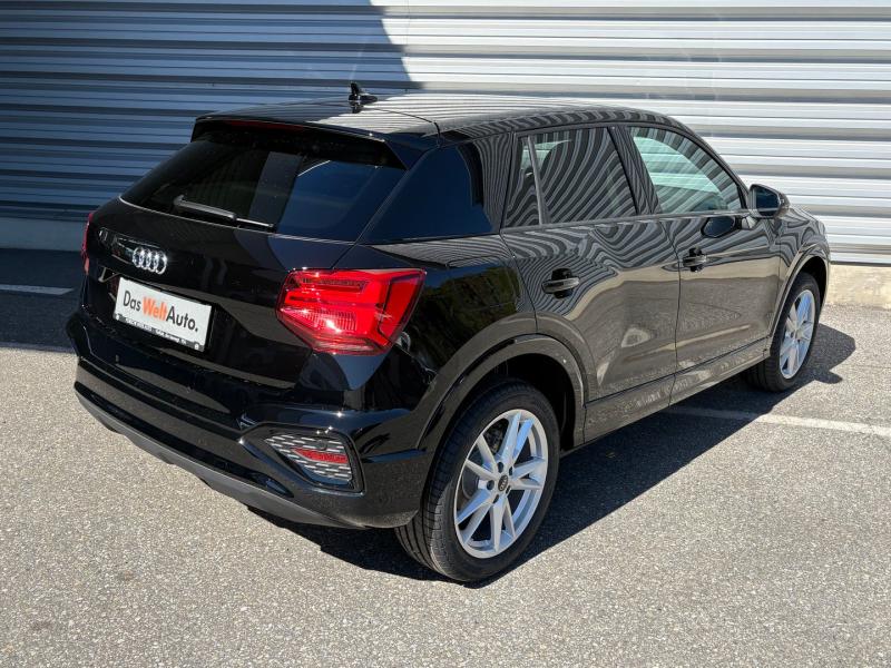 Audi Q2 30 TFSI admired