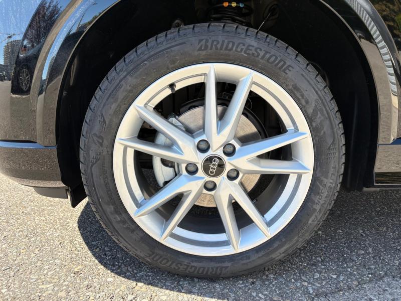 Audi Q2 30 TFSI admired