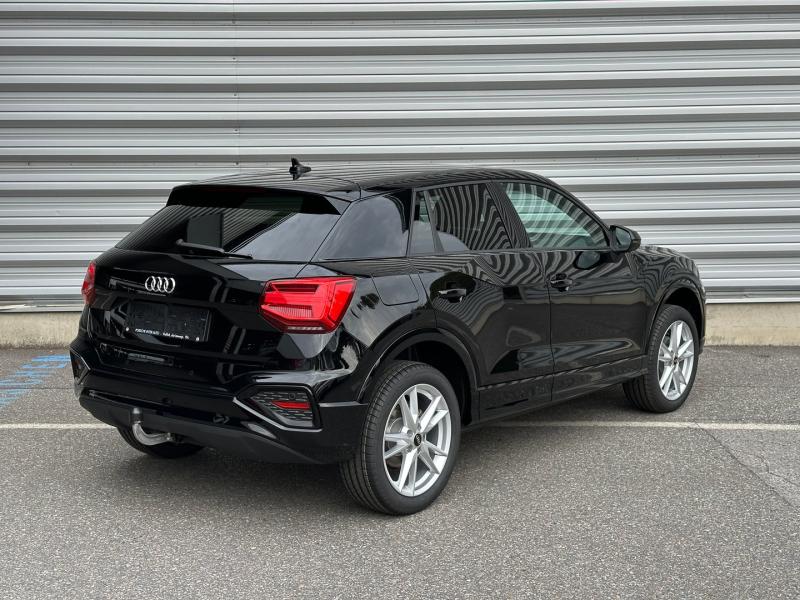 Audi Q2 30 TFSI admired