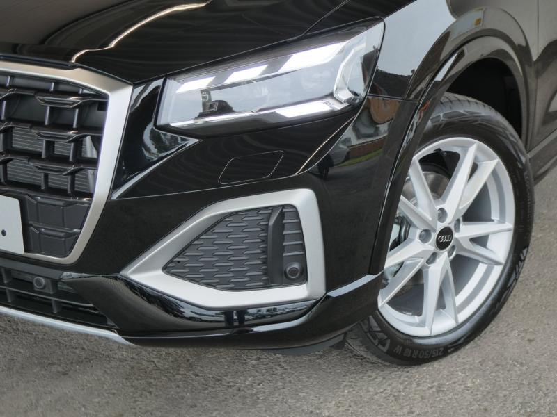 Audi Q2 30 TFSI admired