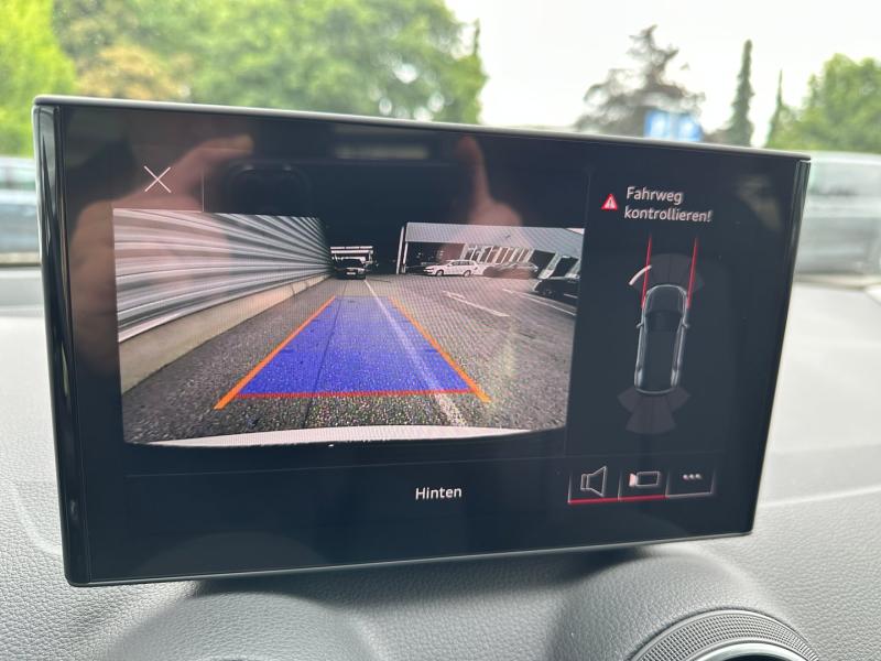 Audi Q2 30 TFSI admired