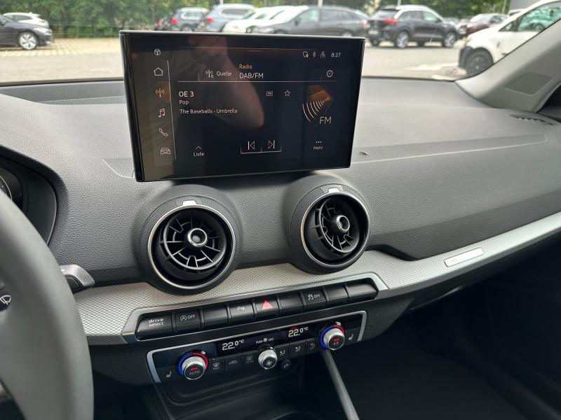 Audi Q2 30 TFSI admired