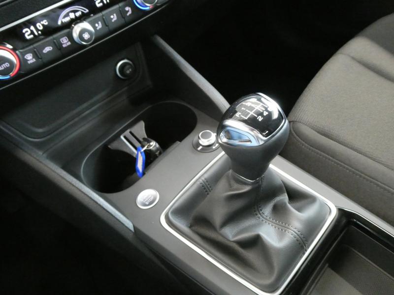 Audi Q2 30 TFSI admired