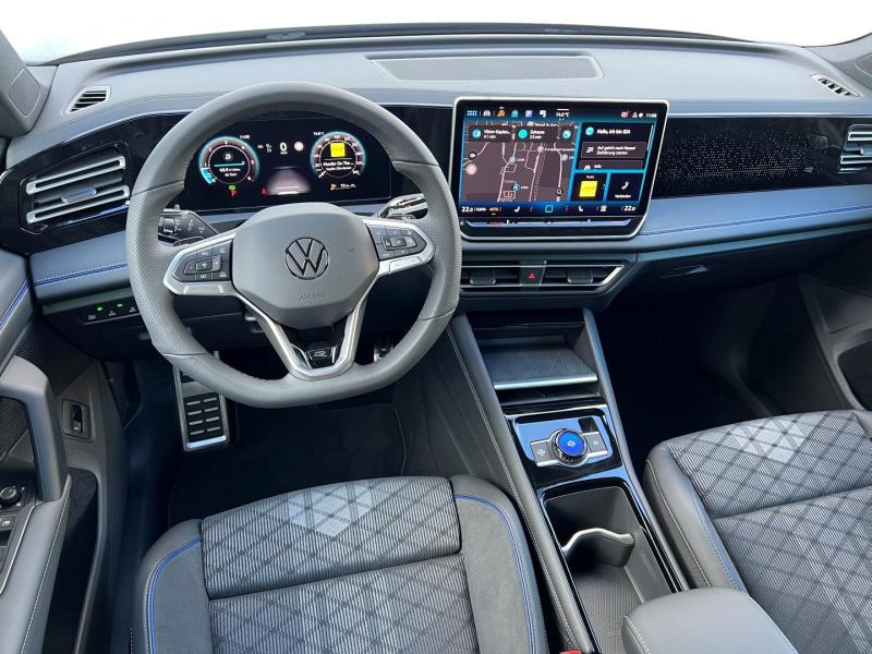 VW Tiguan R-Line TDI DSG