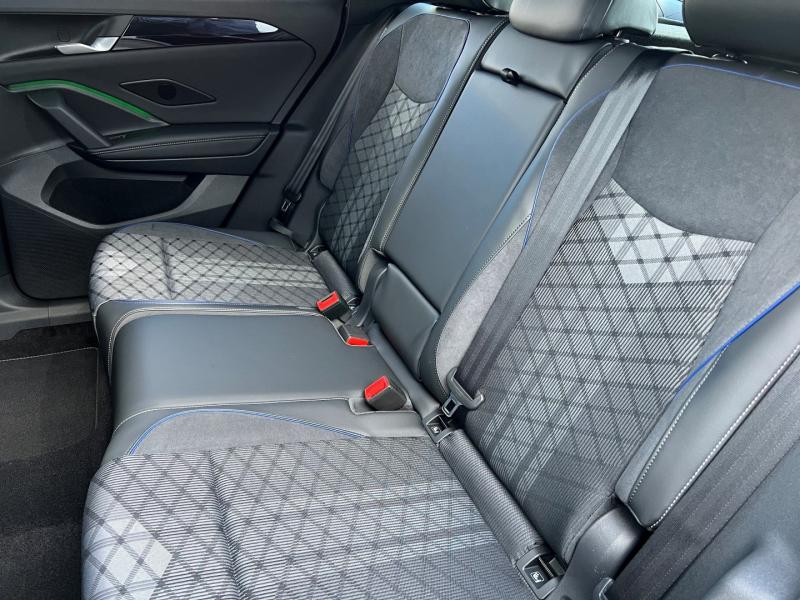 VW Tiguan R-Line TDI DSG