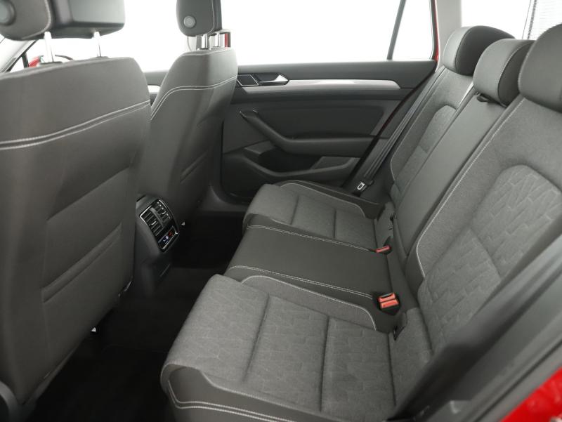 VW Passat Variant Business TDI DSG