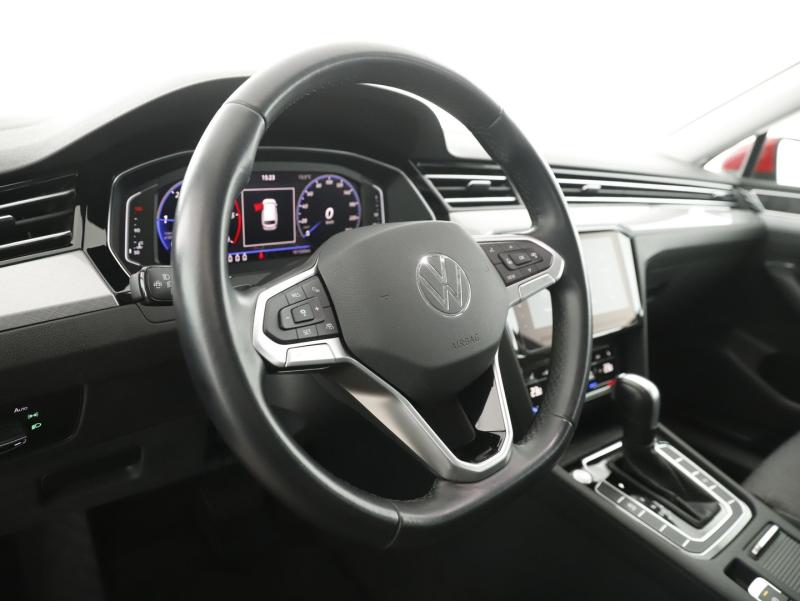 VW Passat Variant Business TDI DSG