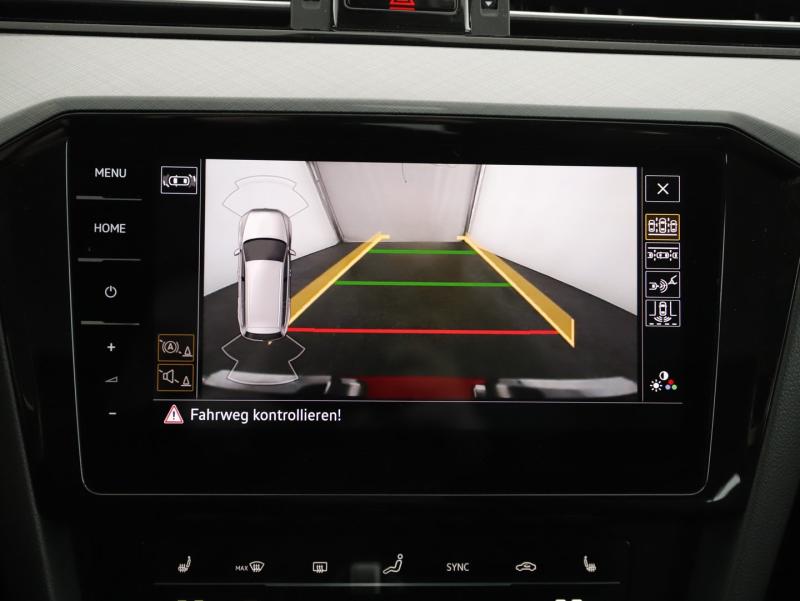 VW Passat Variant Business TDI DSG