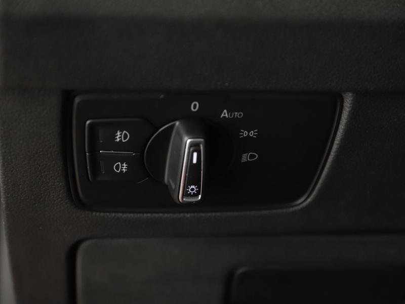 VW Passat Variant Business TDI DSG