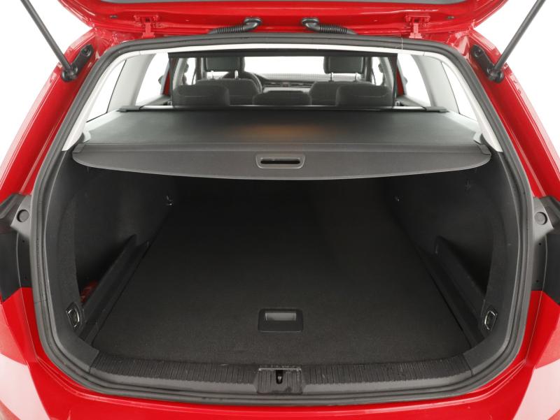 VW Passat Variant Business TDI DSG