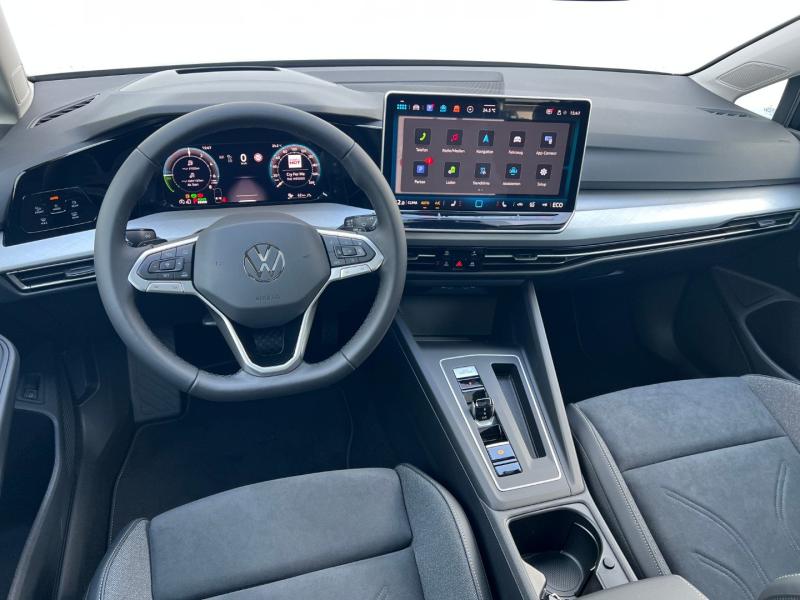 VW Golf Rabbit eHybrid DSG 150 kW