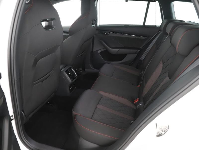 Škoda OCTAVIA Combi RS iV 245 DSG