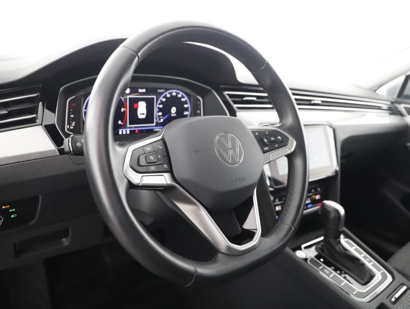 VW Passat Variant Business TDI DSG