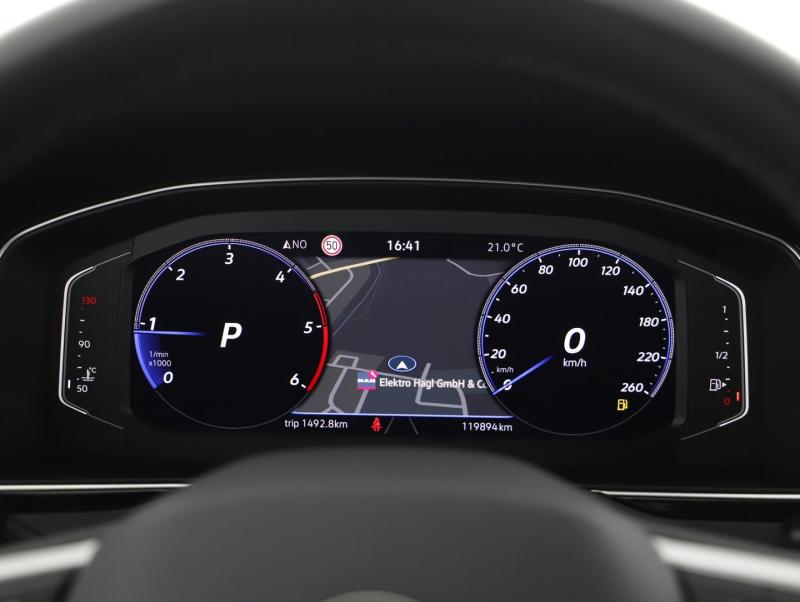 VW Passat Variant Business TDI DSG