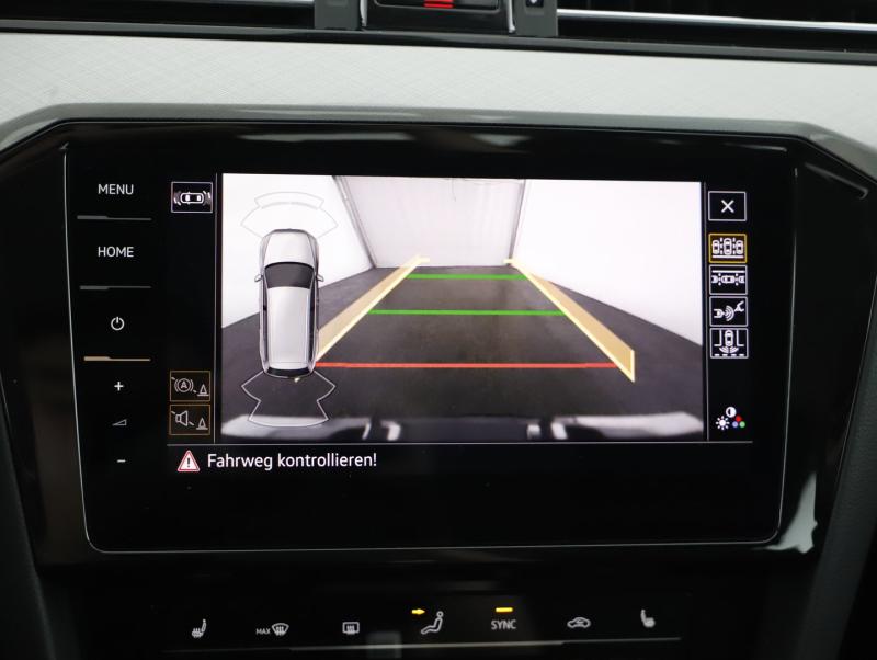 VW Passat Variant Business TDI DSG