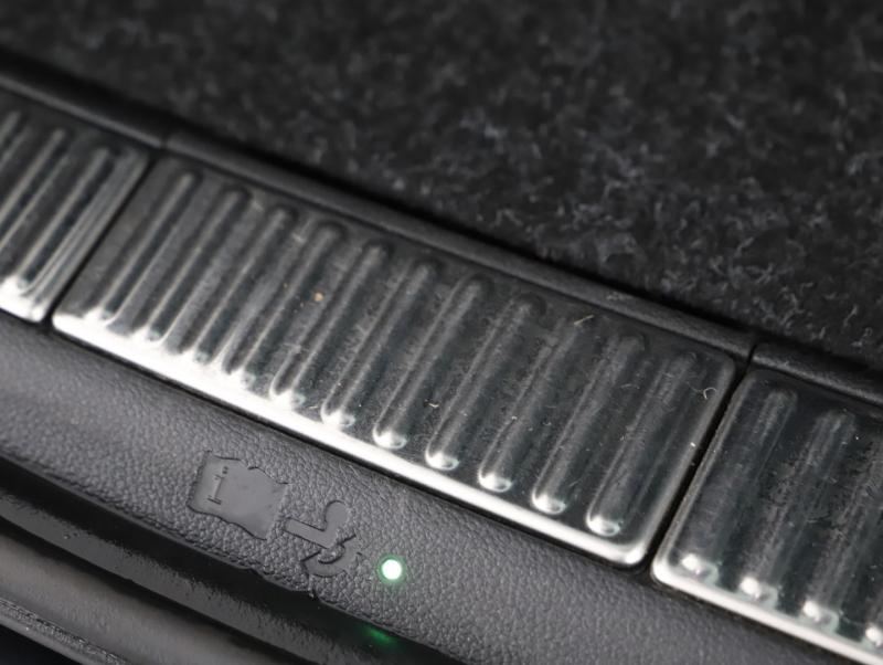 Škoda SUPERB Combi iV SPORTLINE DSG