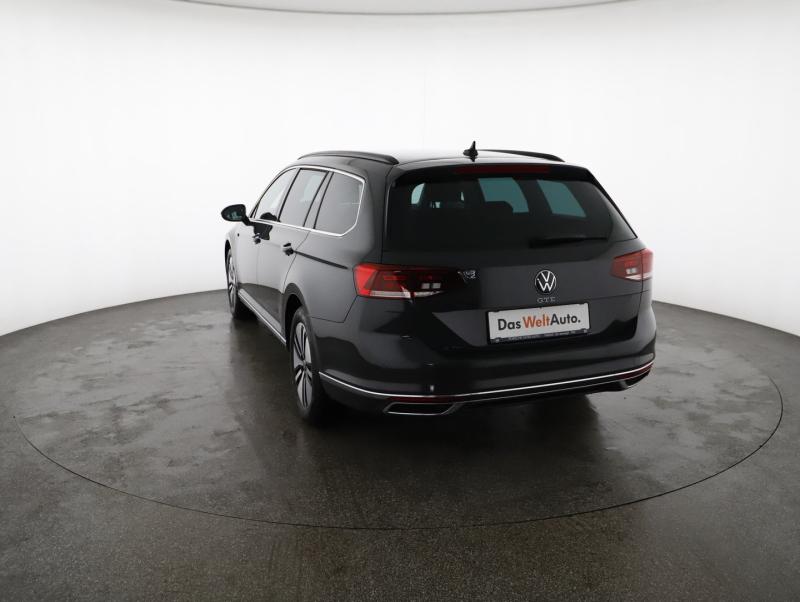 VW Passat GTE Variant