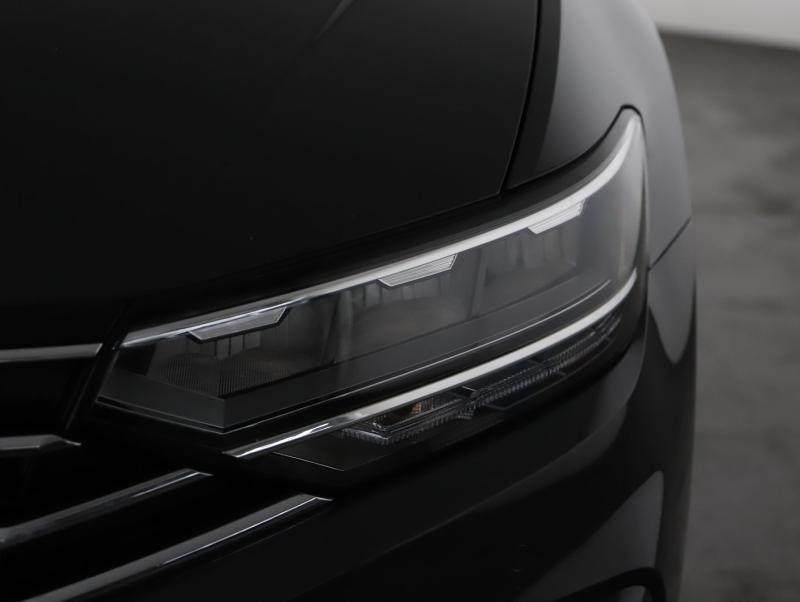 VW Passat GTE Variant