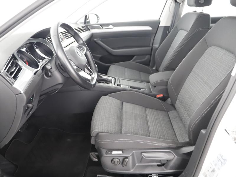 VW Passat Variant Business TDI DSG