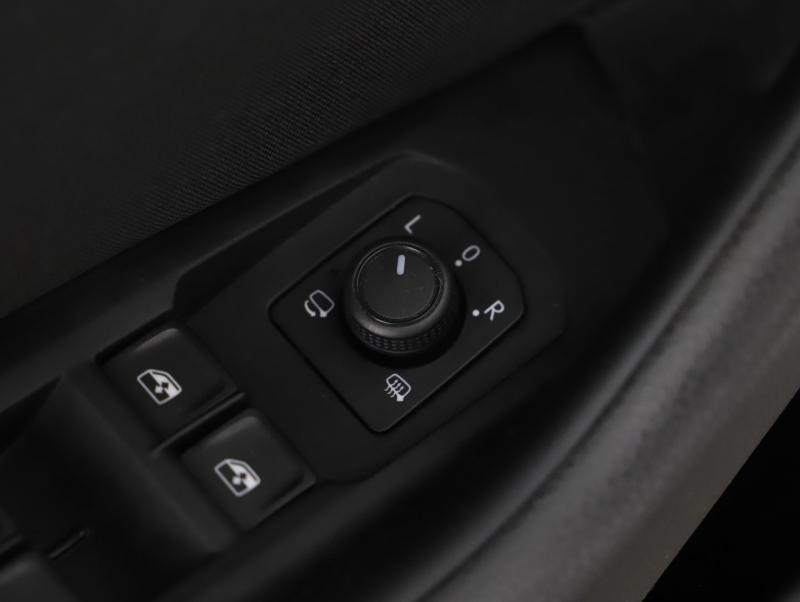 VW Passat Variant Business TDI DSG