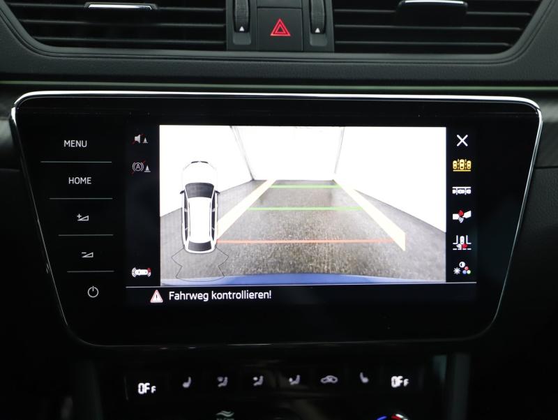 Škoda SUPERB Combi iV SPORTLINE DSG