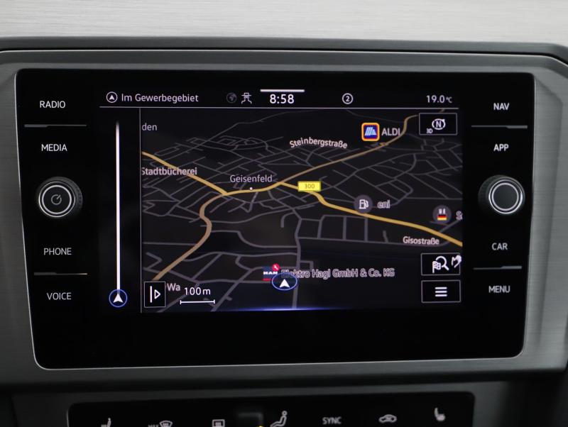 VW Passat Variant Business TDI DSG