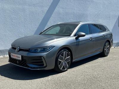 VW Passat Variant Sport TDI DSG
