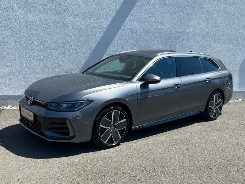 VW Passat Variant Sport TDI DSG