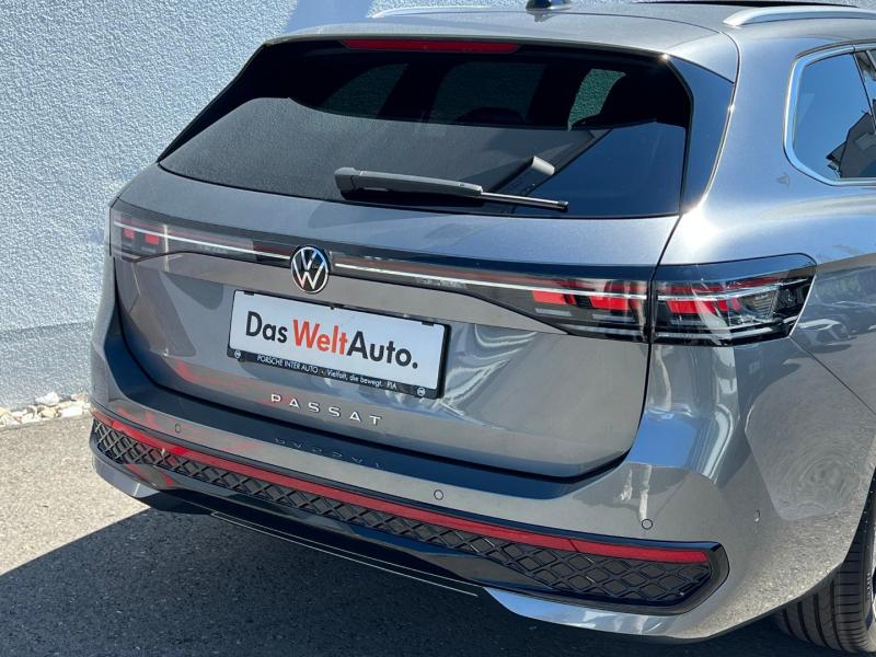 VW Passat Variant Sport TDI DSG