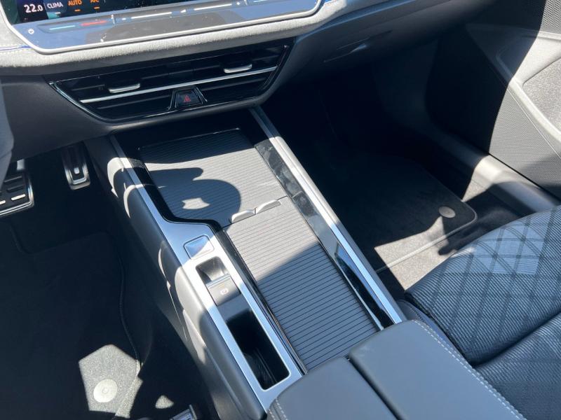 VW Passat Variant Sport TDI DSG