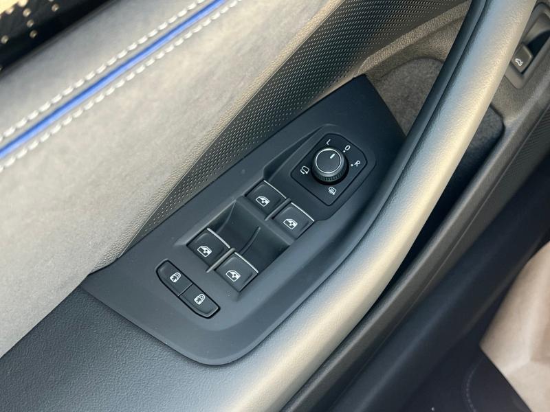 VW Passat Variant Sport TDI DSG