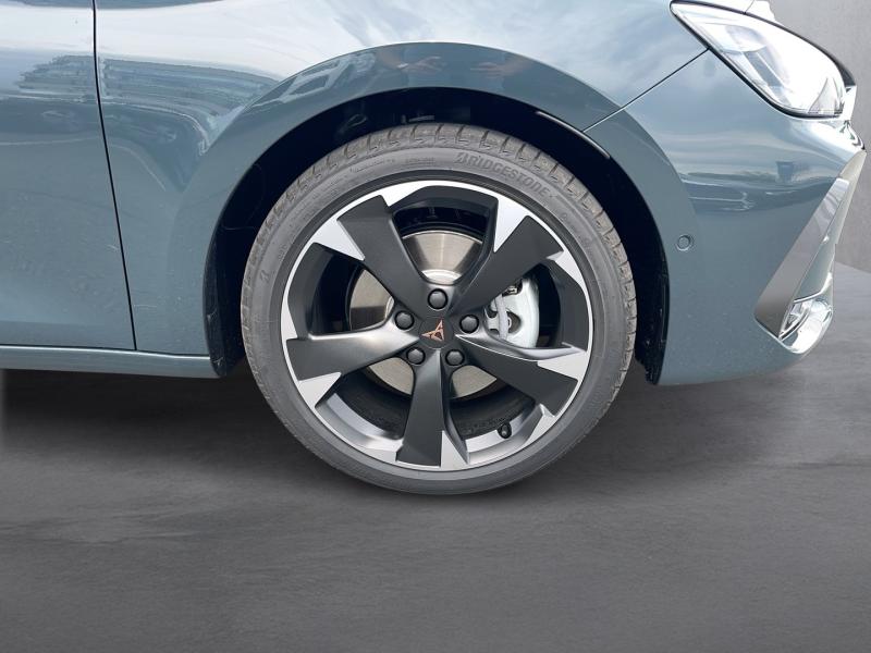 CUPRA Leon e-HYBRID 150/204