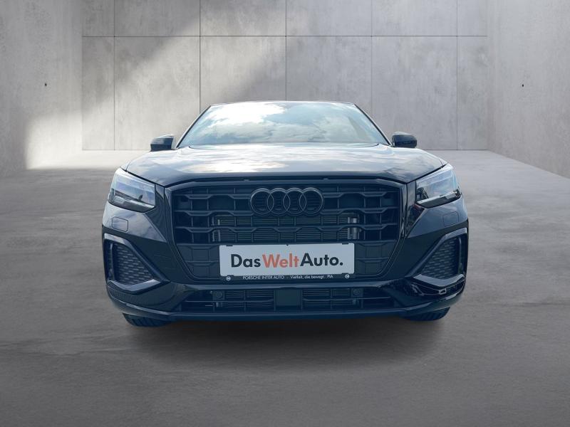 Audi Q2 30 TFSI admired