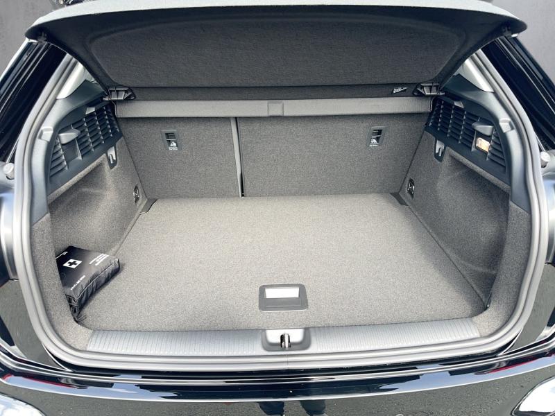 Audi Q2 30 TFSI admired