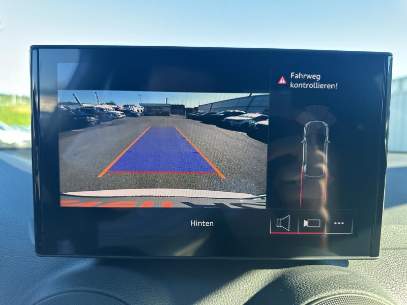 Audi Q2 30 TFSI admired