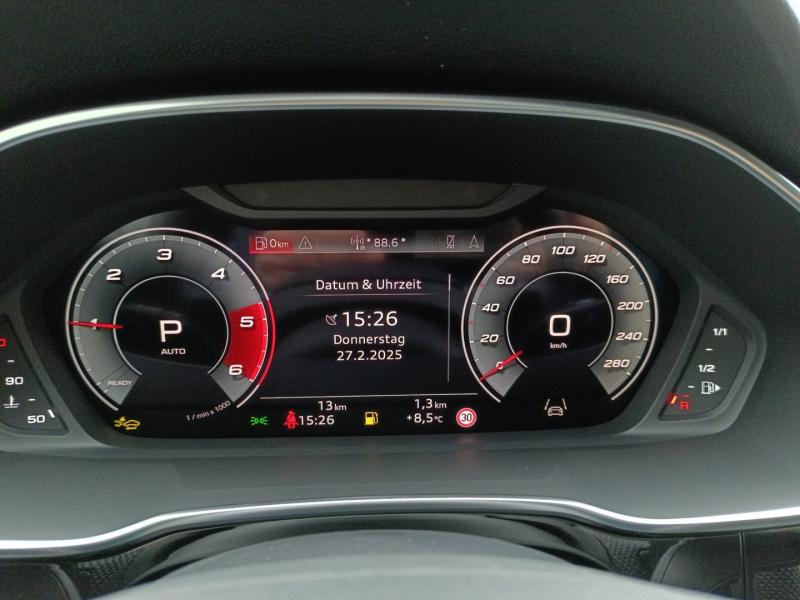 Audi Q3 40 TDI quattro S line