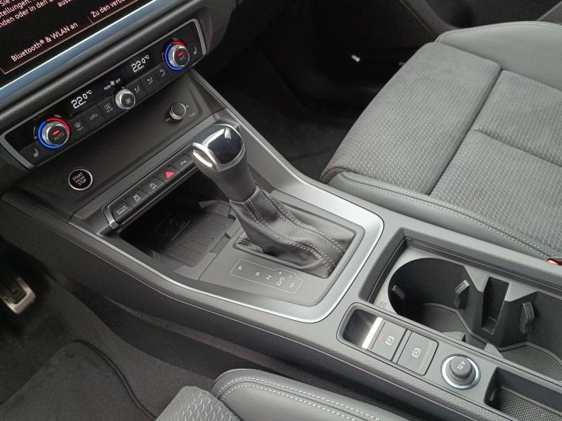 Audi Q3 40 TDI quattro S line