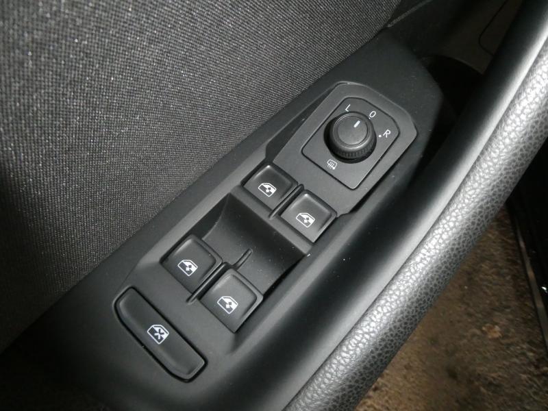 VW Passat Variant Business TDI SCR DSG