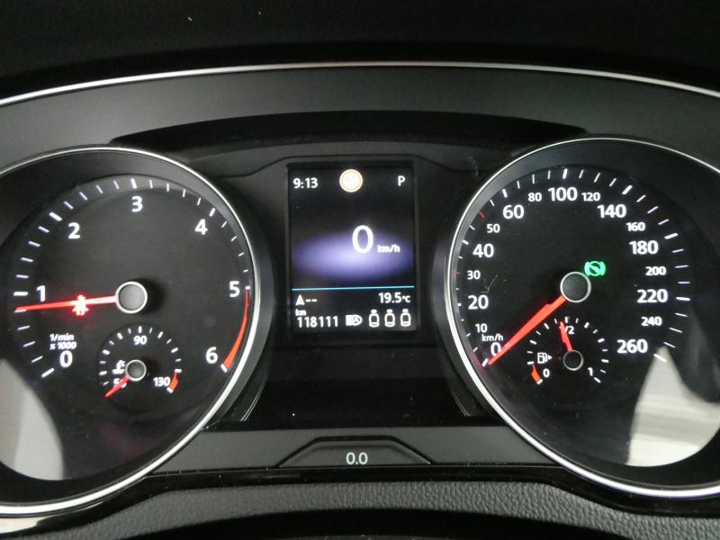 VW Passat Variant Business TDI SCR DSG